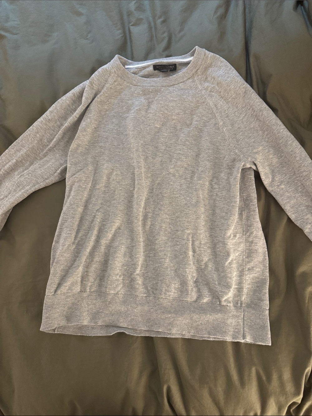 Banana Republic Heather Gray Crewneck Pullover